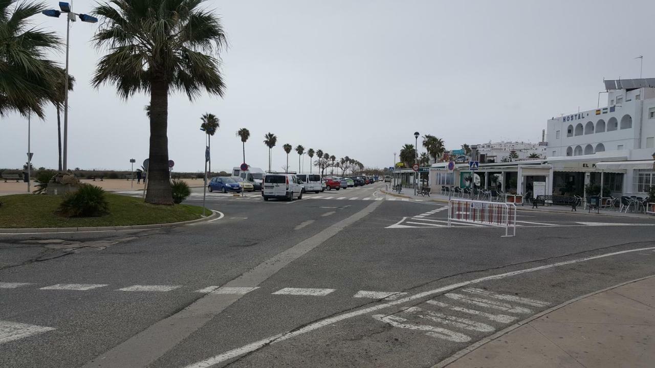 Calle Carril De La Fuente Apartamento Conil De La Frontera Buitenkant foto